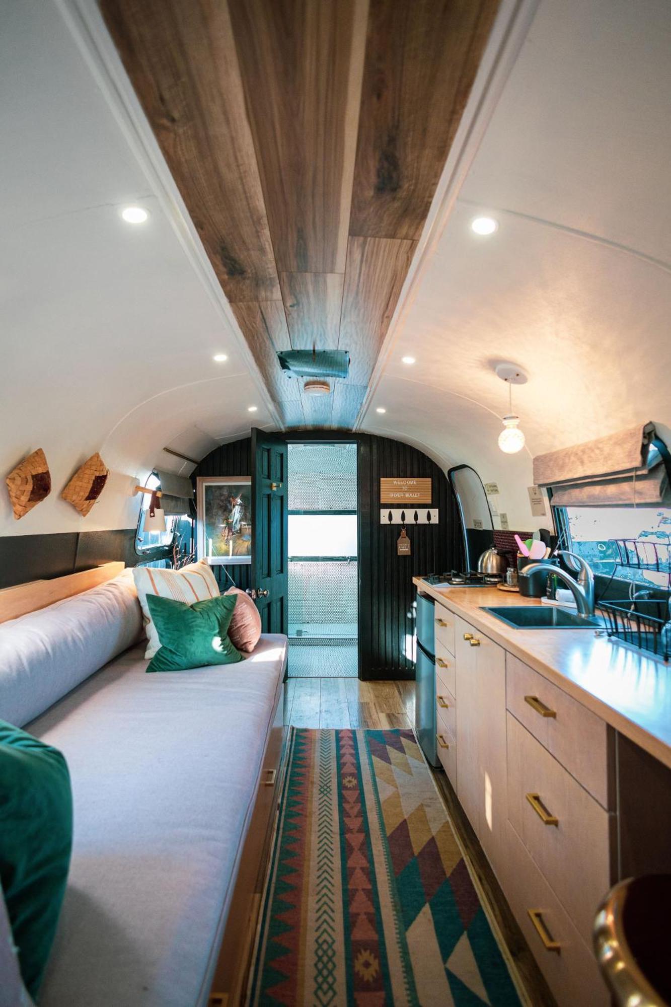 Silver Bullet Airstream, El Mistico Glamping Ranch Nogal Екстер'єр фото